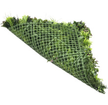 Covor de iarbă artificială cu diverse ierburi și plante