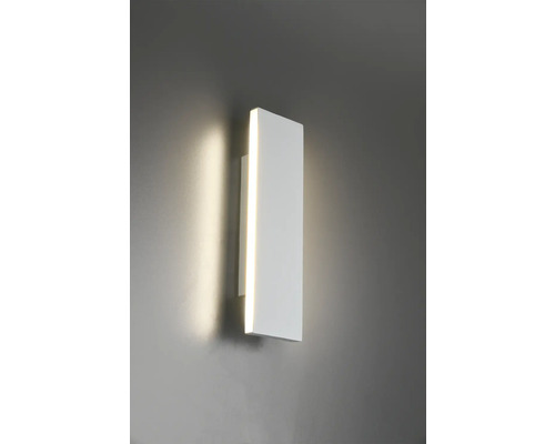 Lumină de perete dreptunghiulară, albă, cu iluminare cu LED pe un perete