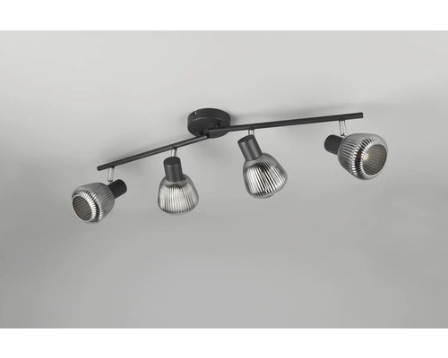 Lumină de plafon cu patru spoturi și abajururi canelate
