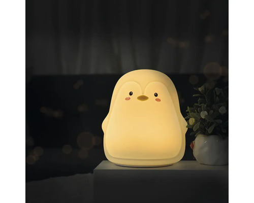 Lampă pinguin pentru camera copiilor
