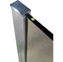 Detalii ale unei fixări metalice pentru balustradă din sticlă