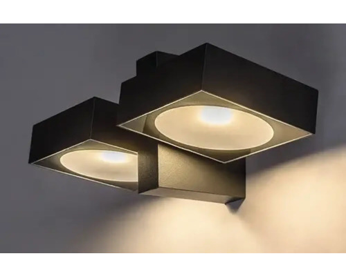 Lumină de perete modernă cu două abajururi pătrate