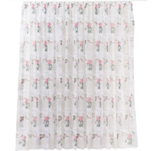Perdea cu model de trandafiri pentru decorarea ferestrelor