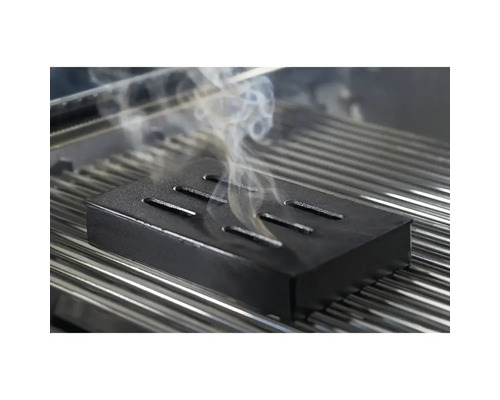 Cutie de afumare pe grătar cu fum