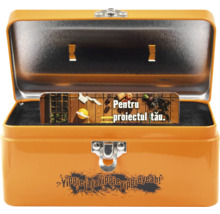 Cutie metalică portocalie deschisă cu închidere