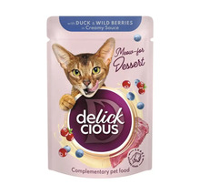 Delick Cious hrană pentru pisici cu rață și fructe de pădure într-un sos cremos