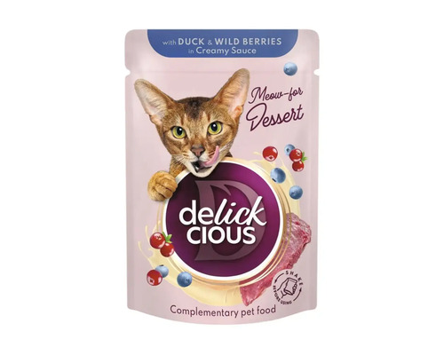 Delick Cious hrană pentru pisici cu rață și fructe de pădure într-un sos cremos
