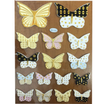 Foaie cu diferite autocolante cu fluturi