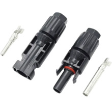 Doi conectori solari cu contacte pentru sisteme fotovoltaice