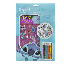 Set de colorat cu motivul Stitch, incluzând carte de colorat și creioane colorate
