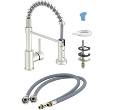 Baterie de bucătărie cu furtun de duș și material de instalare