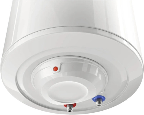 Imagine detaliată cu un boiler cu racorduri