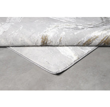 Vizualizare detaliată a unui covor cu model