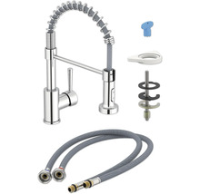 Baterie de bucătărie cu furtun de duș și accesorii de montaj