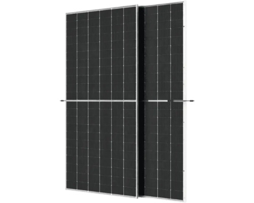 Două panouri solare pentru generarea de energie electrică