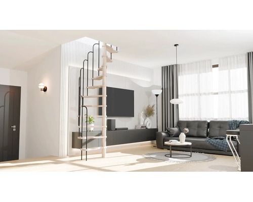 Scară în spirală modernă din lemn cu balustradă metalică neagră într-o cameră de zi luminoasă cu canapea și televizor.