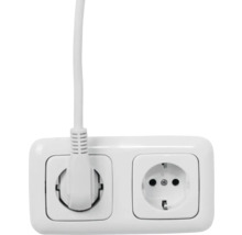 Priză dublă cu ștecher introdus