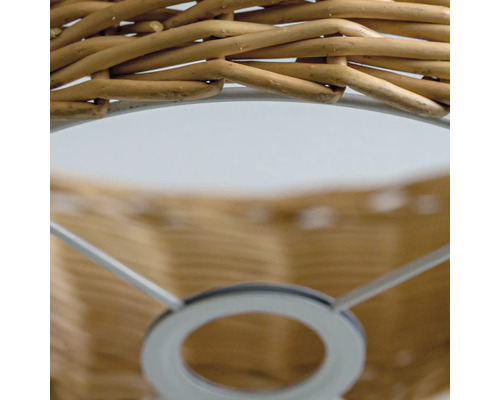 Vizualizare detaliată a unui abajur împletit