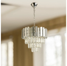 Lumină de plafon cu cadru argintiu și pandantive transparente din cristal