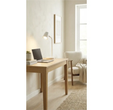 Birou luminos cu masă, lampă, laptop și fotoliu