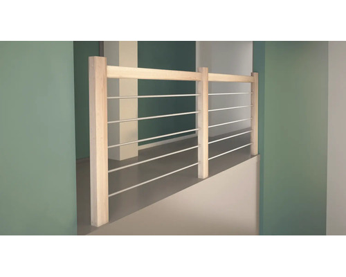 Balustradă modernă din lemn cu bare metalice orizontale pentru galerii sau scări din lemn și metal.