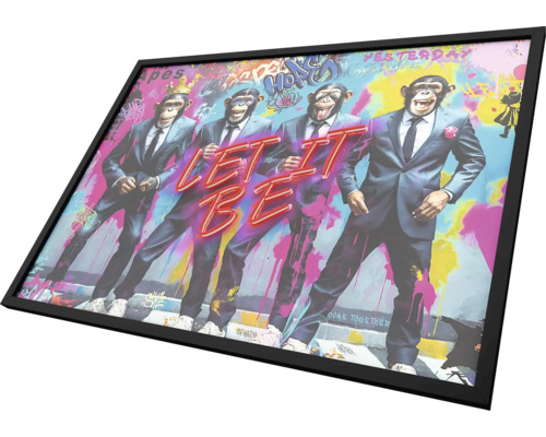 Poster înrămat cu patru maimuțe în costume și inscripția Let it be