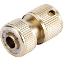 Conector de furtun din alamă pentru grădină.