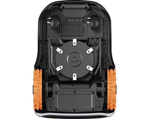 Partea inferioară a unui robot de tuns iarba cu mecanism de tăiere și roți