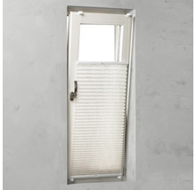 Fereastră cu jaluzea plisată pentru reglarea luminii