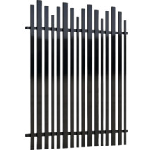 Gard metalic negru cu bare verticale asimetrice.