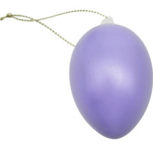 Ou de Paște mov din plastic cu un șnur subțire de agățat pentru decorațiuni de Paște.