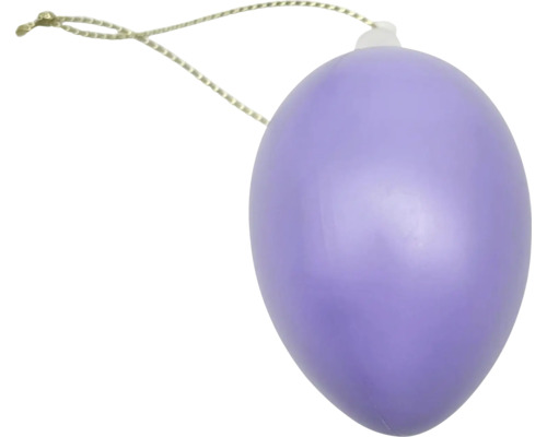 Ou de Paște mov din plastic cu un șnur subțire de agățat pentru decorațiuni de Paște.