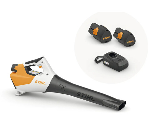 Suflantă de frunze cu acumulator STIHL, set cu doi acumulatori și un încărcător.