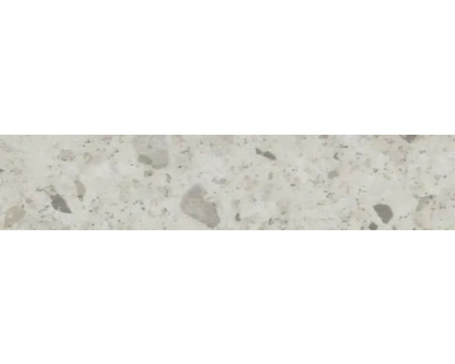 Suprafață de terrazzo cu diverse fragmente de piatră.