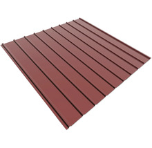 Tablă cutată din metal de culoare maro-roșcat pentru acoperiș.