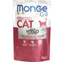 Monge Grill hrană umedă pentru pisici sterilizate, Bogată în vițel, Bucăți gătite la cuptor, fără cereale, cu taurină, 85 grame