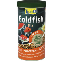 Tetra Pond Goldfish Mix trei în unu, hrană pentru carași de iaz, ingrediente naturale fără conservanți pentru sănătate și culoare.