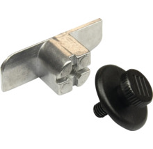 Conector pentru mobilă din metal și un șurub de reglare negru din plastic cu filet.