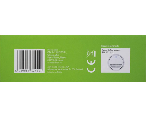 Detaliu ambalaj cu cod de bare, marcaj de conformitate europeană, simbol pentru colectarea deșeurilor electrice și date pentru senzor de fum wireless.