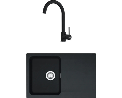 Chiuvetă de bucătărie neagră cu picurător și baterie Franke asortată cu pipă înaltă curbată.