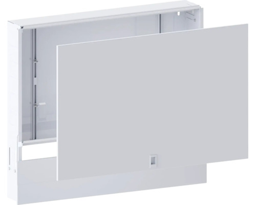 Tablou electric alb din metal cu ușa întredeschisă pentru instalații electrice.