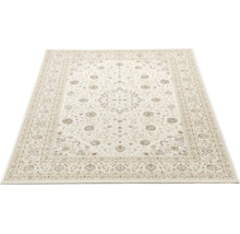 Covor dreptunghiular cu model floral oriental clasic și bordură decorativă.