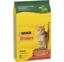 Hrană pentru pisici adulte Purina Friskies cu vită, pui și legume, pachet de 1,5 kilograme cu o pisică vărguță și un bol cu bobițe.