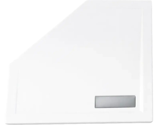 Cădiță de duș pentagonală albă cu un capac de scurgere dreptunghiular argintiu.