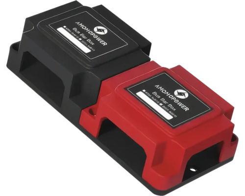 Set de module electronice AMOMOPower format dintr-o unitate neagră și una roșie cu orificii de montare.