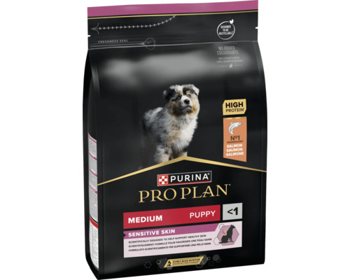 Hrană uscată Purina Pro Plan Medium Puppy Sensitive Skin cu somon pentru căței de talie medie cu conținut ridicat de proteine și sigiliu de prospețime.