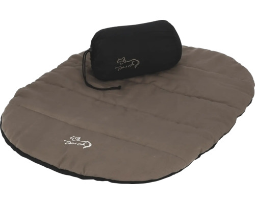 Saltea matlasată, ovală pentru câini pentru călătorii în maro cu sac de depozitare negru și logo.