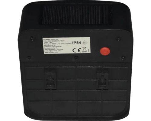 Partea din spate a unei lămpi solare cu LED, cu panou solar, plăcuță de identificare, marcaj CE, grad de protecție IP54, clasă de protecție trei și comutator roșu.