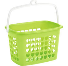 Coș verde pentru cârlige de rufe din plastic, cu mâner alb și decupaje în formă de inimă.