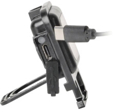 Lampă de lucru compactă reîncărcabilă cu port de încărcare USB tip C, cablu de încărcare USB, suport pliabil și capac de cauciuc.